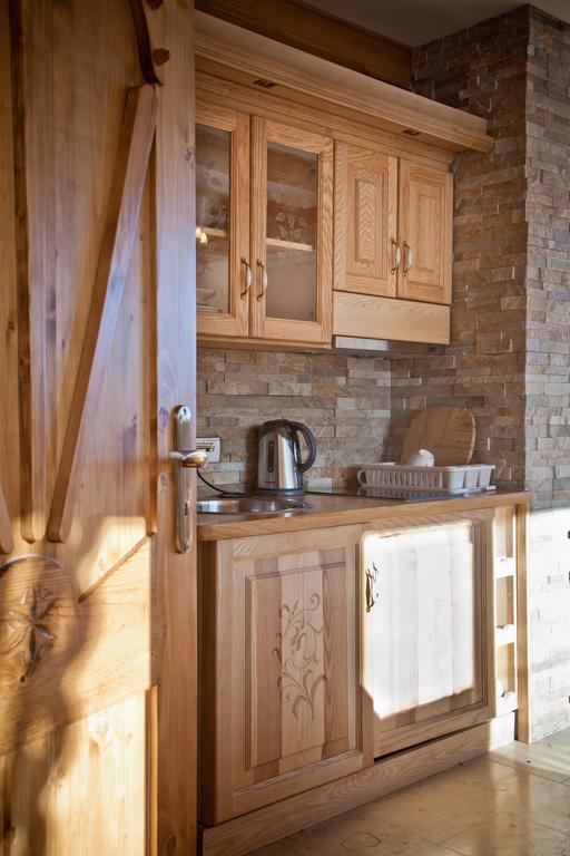 Dom Pod Smokami Apartment Буковина Татжанска Екстериор снимка